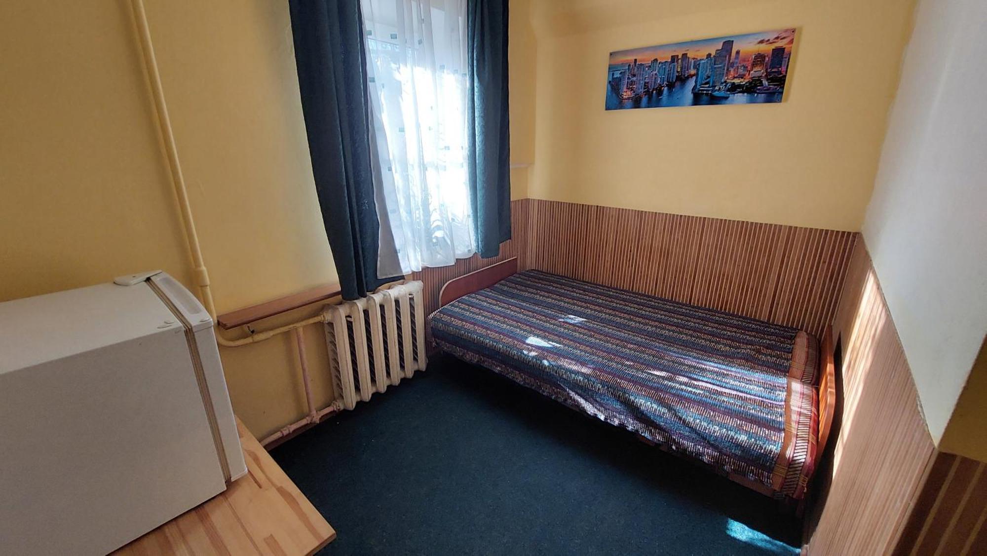 Hotel Desna Kut Kiev Exteriör bild
