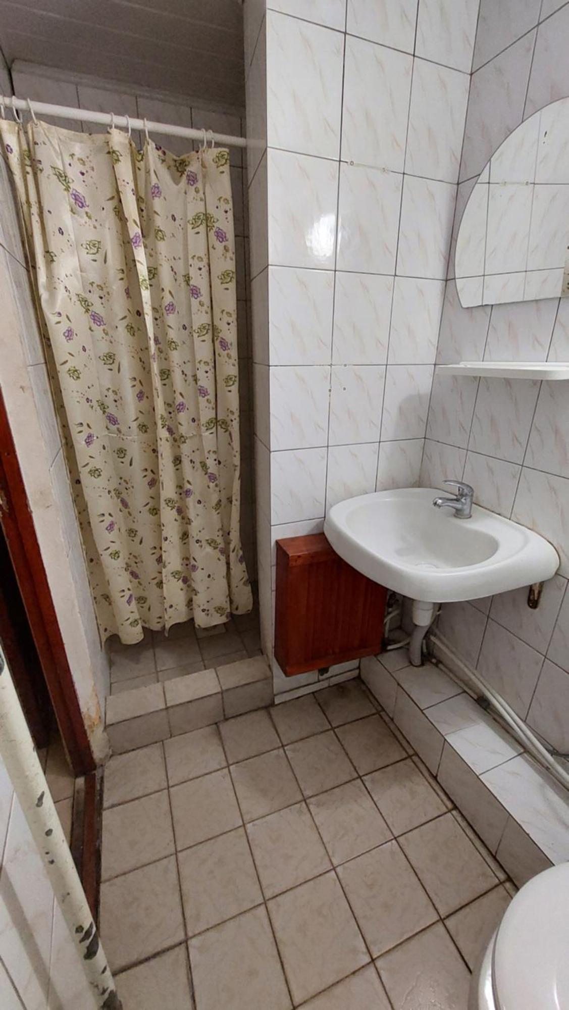 Hotel Desna Kut Kiev Exteriör bild
